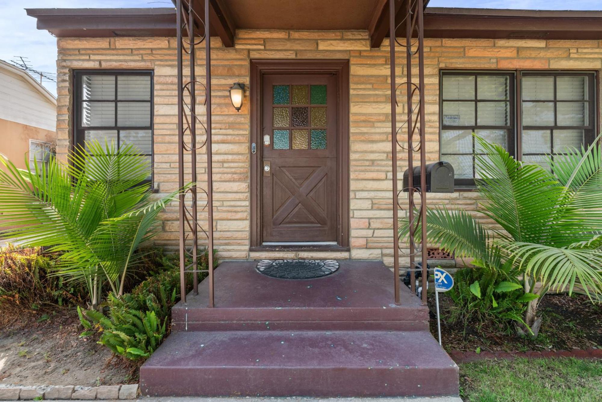Heartwell Park Beauty Long Beach Exterior photo